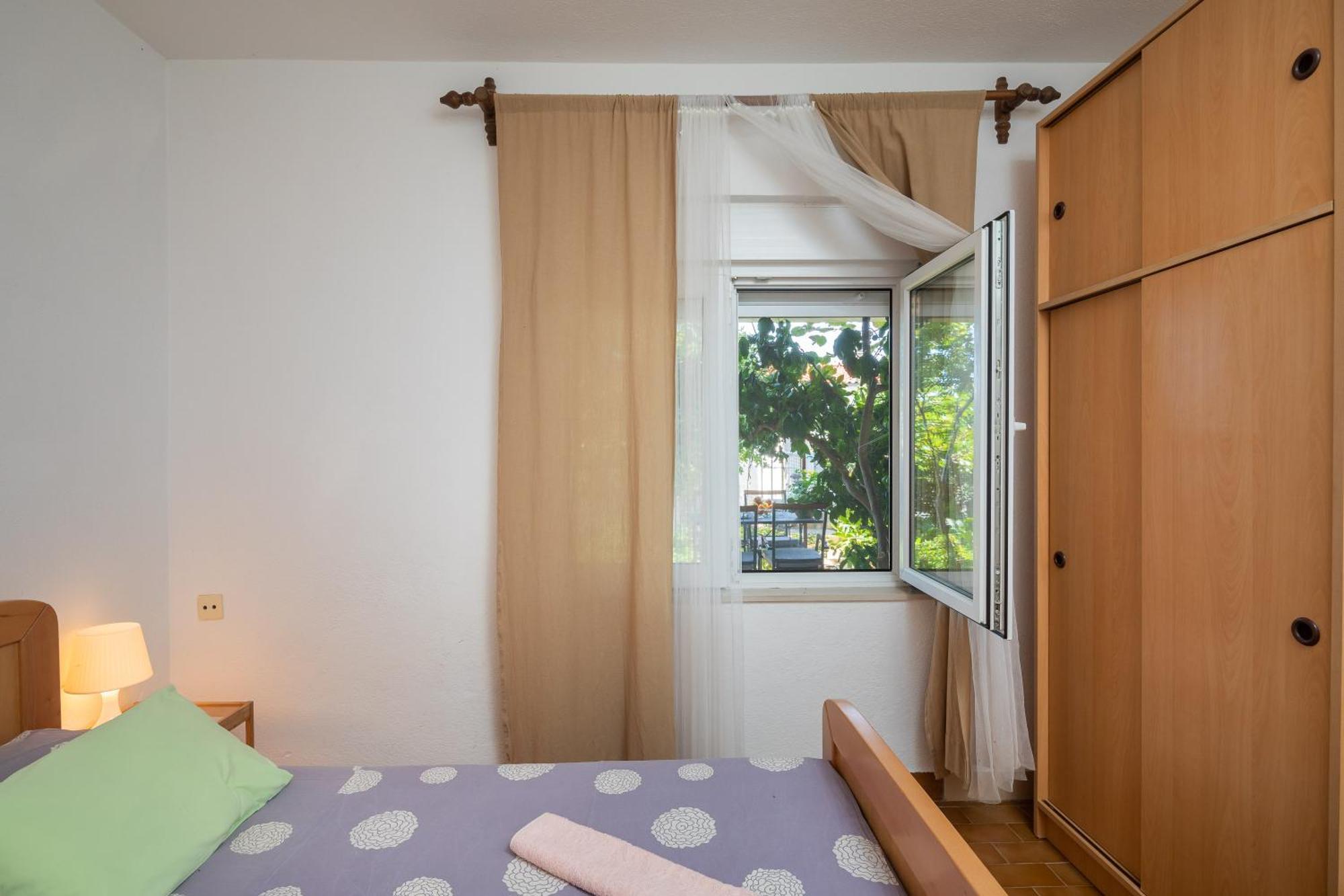 Apartments Roza オミシュ エクステリア 写真